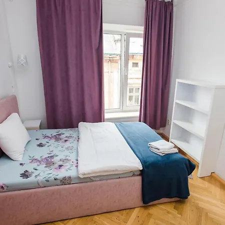 в центрі міста