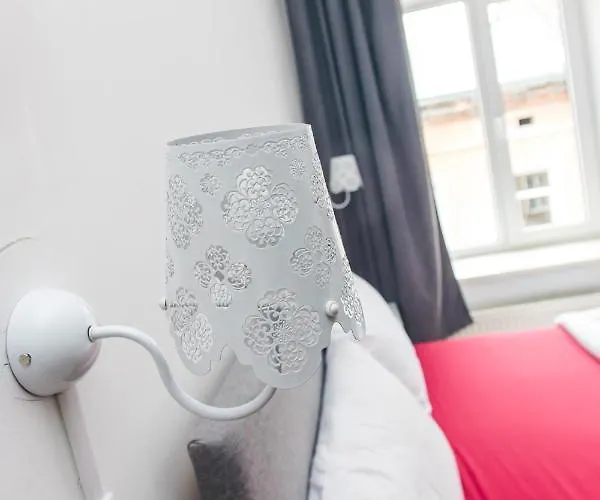 в центрі міста Lviv