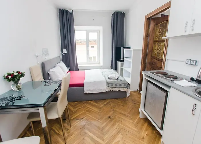 в центрі міста *